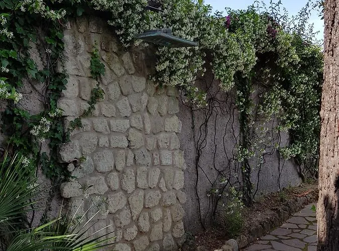 Mirto Con Piscina Tatil Evi Ischia