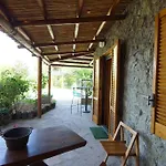 Mirto Con Piscina Casa vacanze
