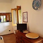 Mirto Con Piscina Дом отдыха *