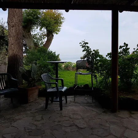 펜션 Mirto Con Piscina 이스키아